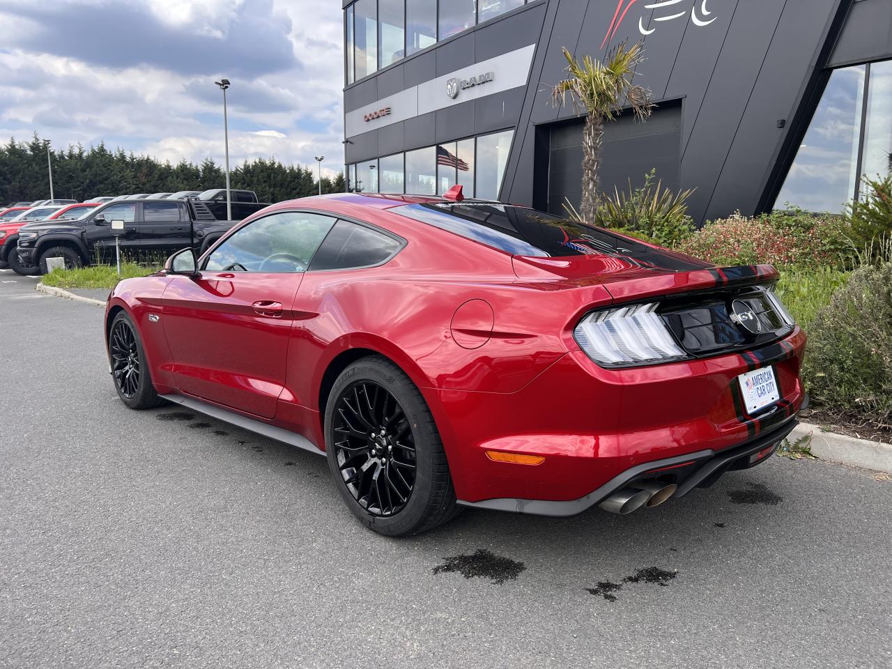 FORD MUSTANG GT fastback V8 5.0L
