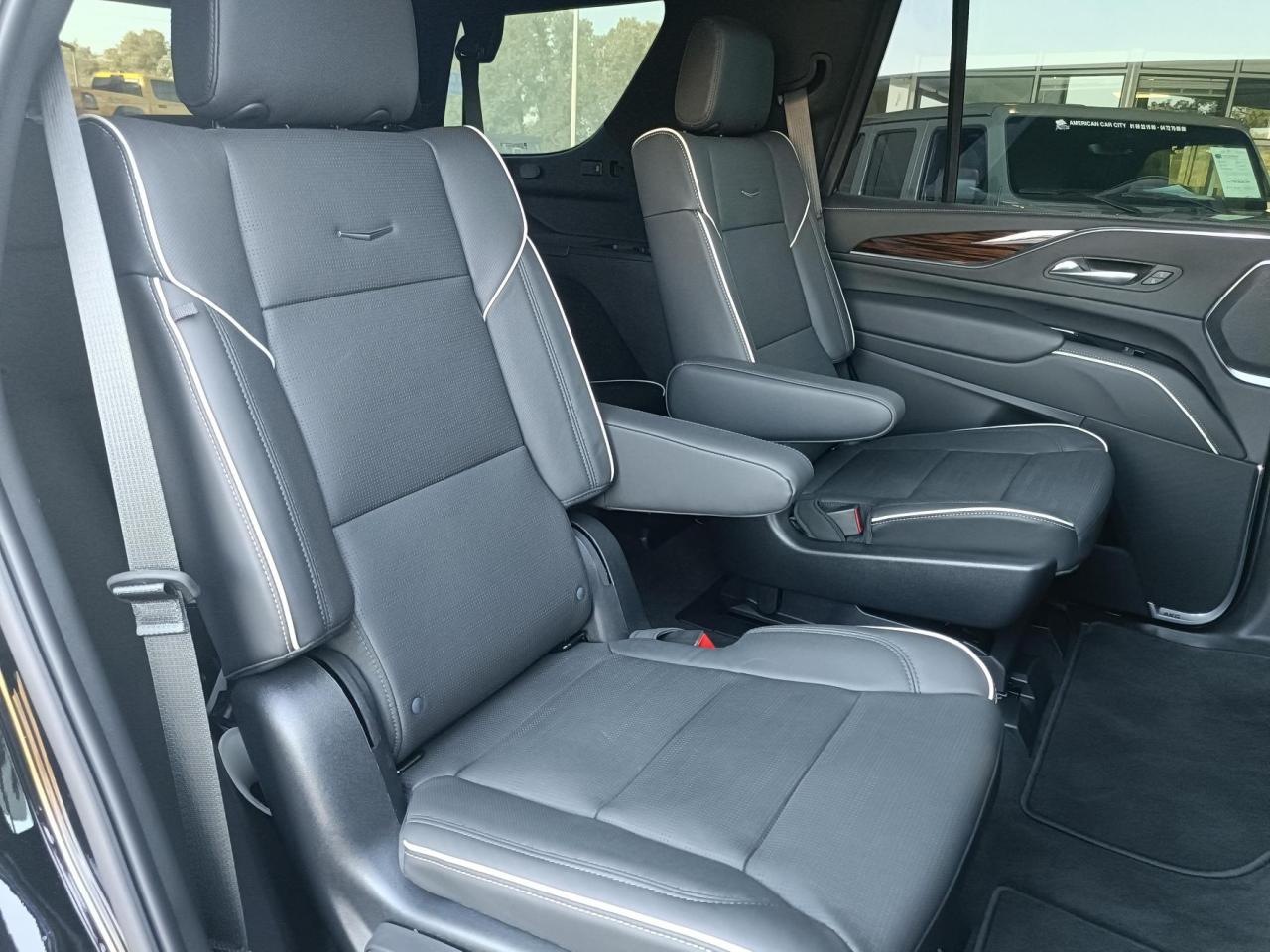 CADILLAC ESCALADE SUV Premium Luxury V8 6.2L