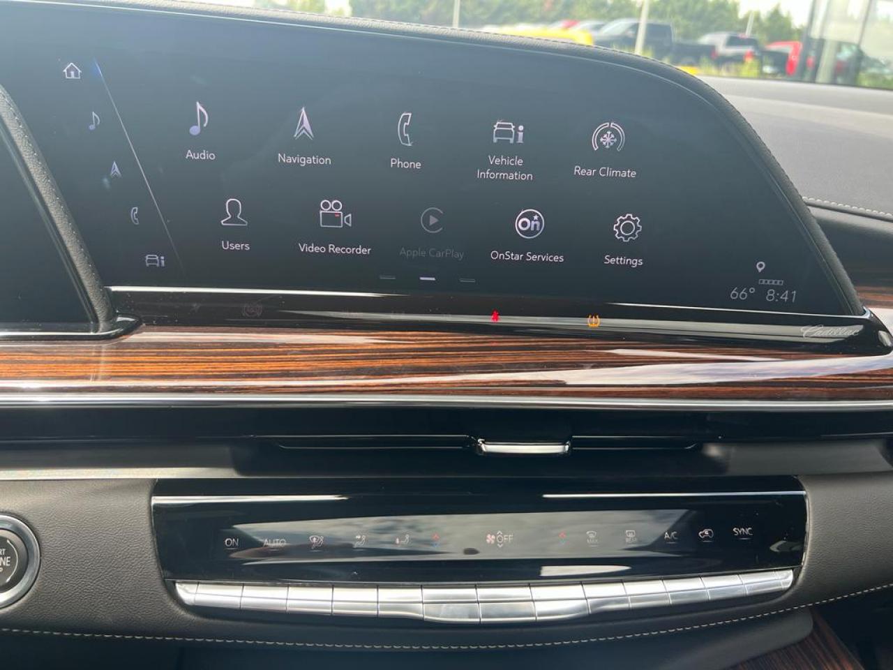 CADILLAC ESCALADE ESV Premium Luxury V8 6.2L CTTE Fourgon