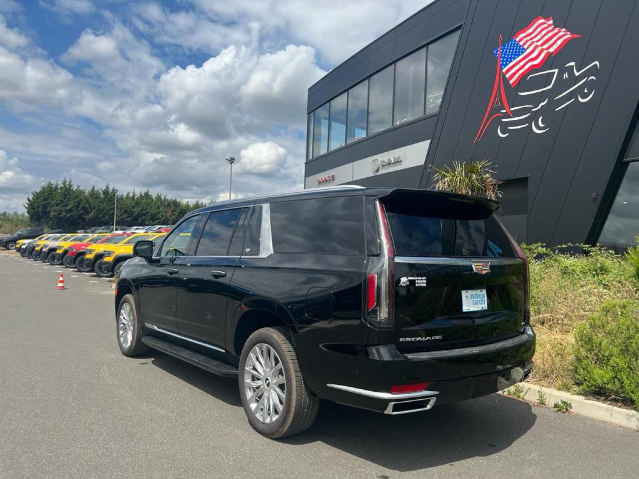 CADILLAC ESCALADE ESV Premium Luxury V8 6.2L CTTE Fourgon