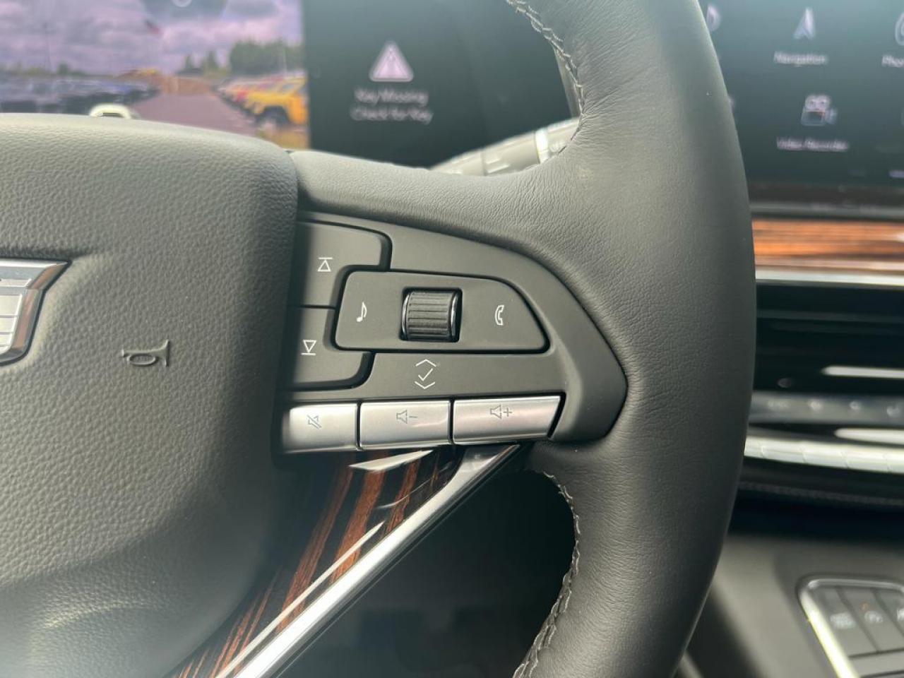CADILLAC ESCALADE ESV Premium Luxury V8 6.2L CTTE Fourgon