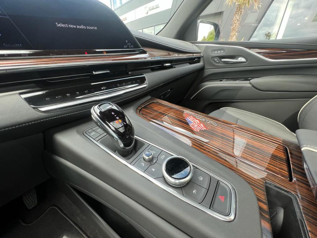 CADILLAC ESCALADE ESV Premium Luxury V8 6.2L CTTE Fourgon