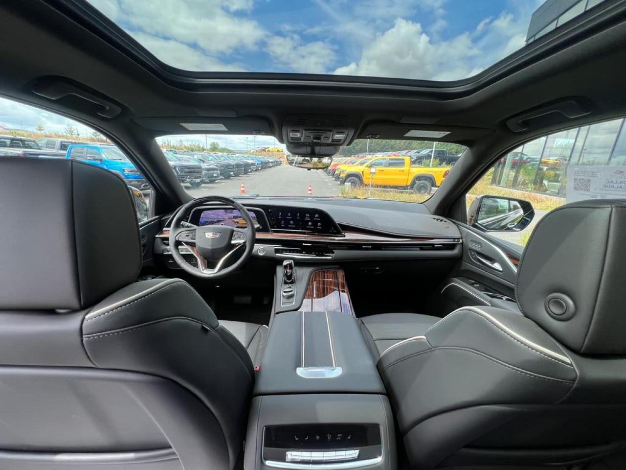 CADILLAC ESCALADE ESV Premium Luxury V8 6.2L CTTE Fourgon