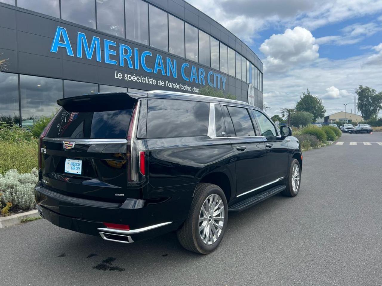 CADILLAC ESCALADE ESV Premium Luxury V8 6.2L CTTE Fourgon