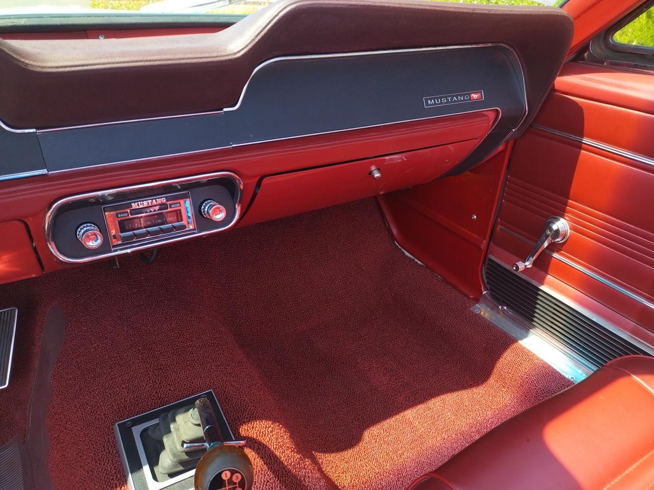 FORD MUSTANG CONVERTIBLE code C