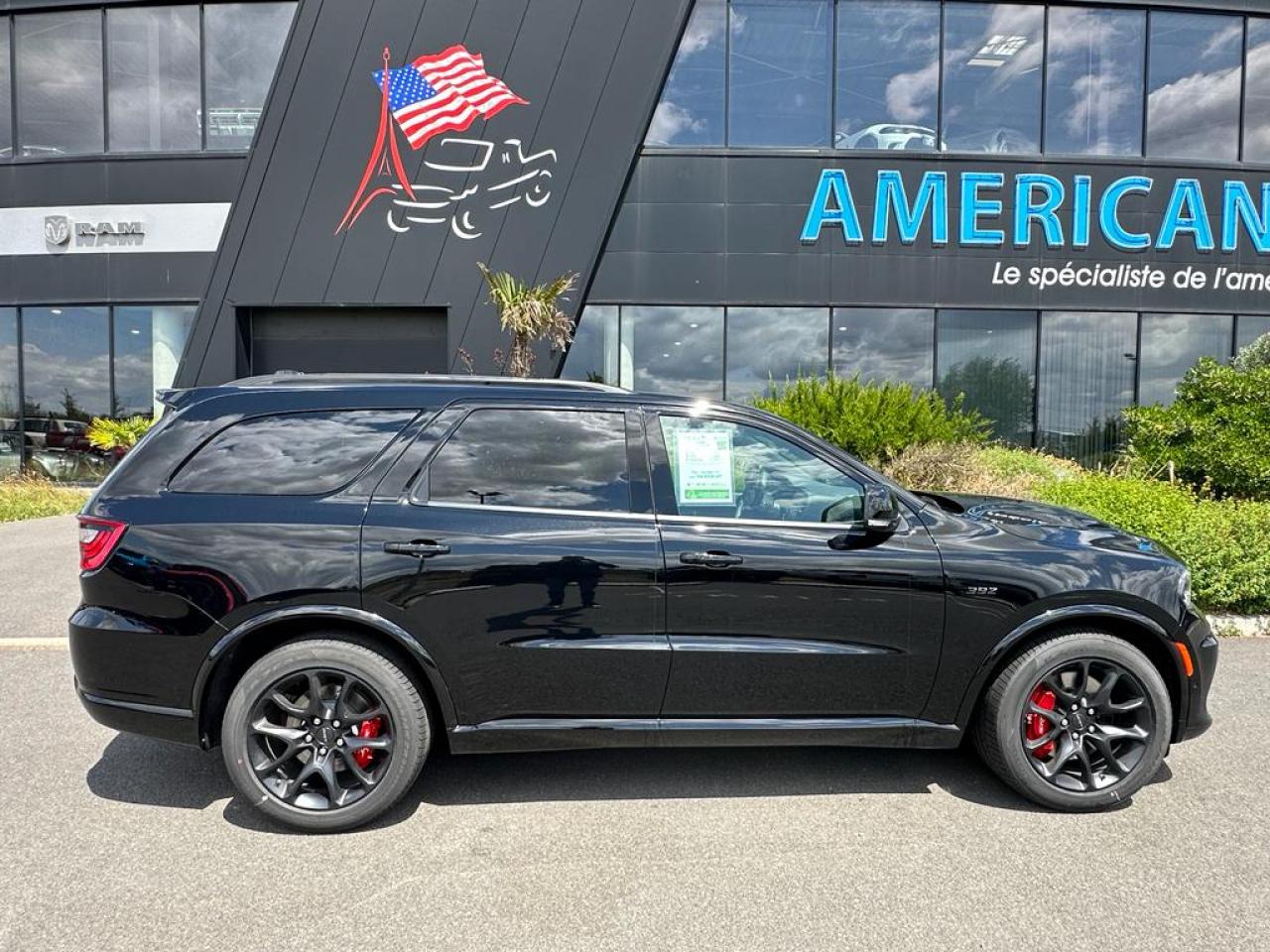DODGE DURANGO V8 6.4L SRT392