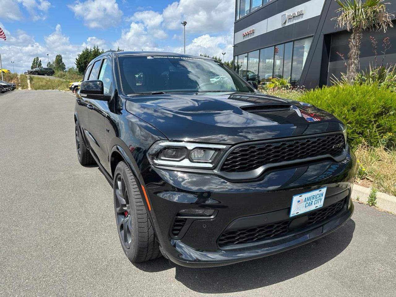 DODGE DURANGO V8 6.4L SRT392