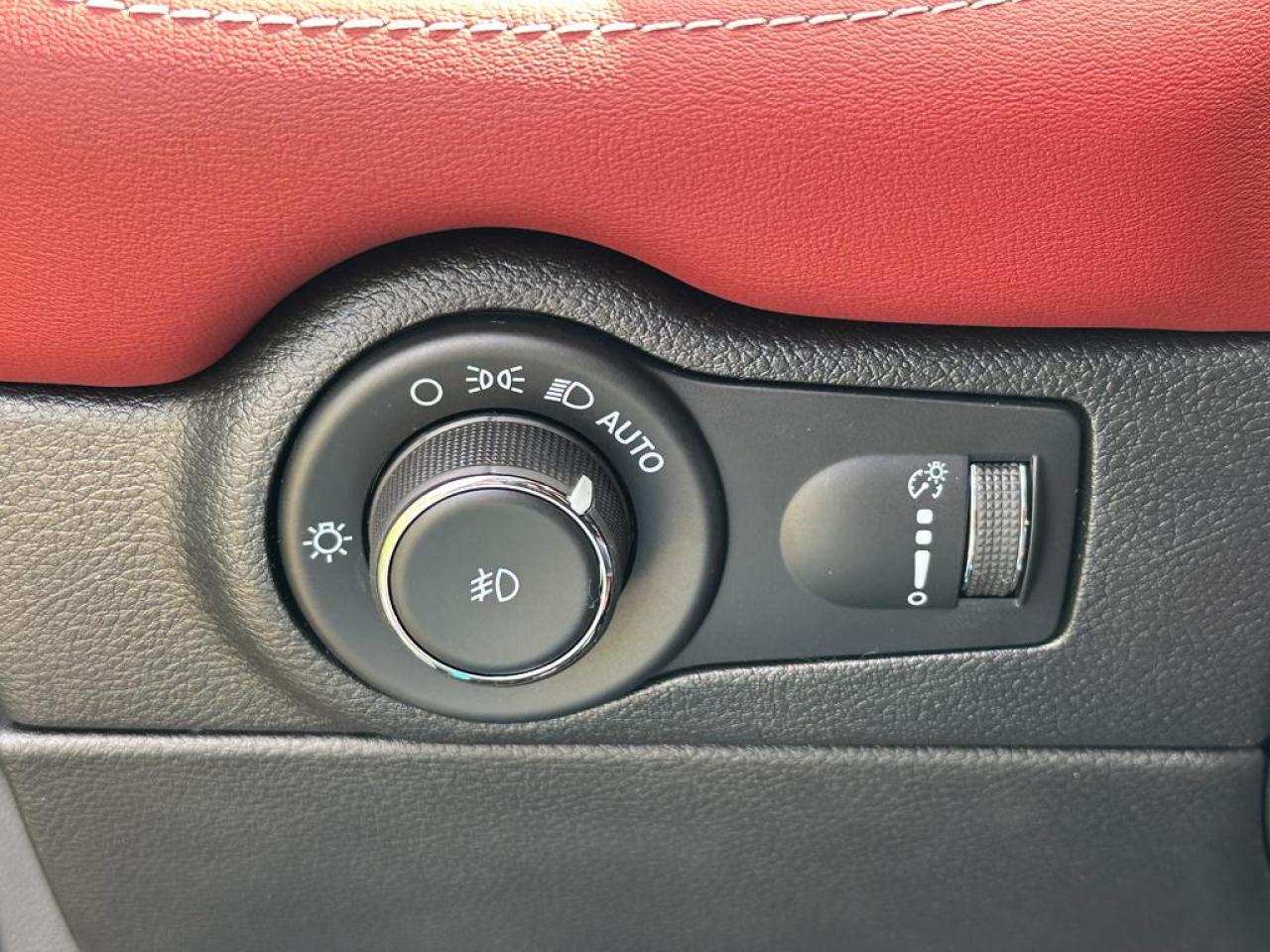 DODGE DURANGO V8 6.4L SRT392