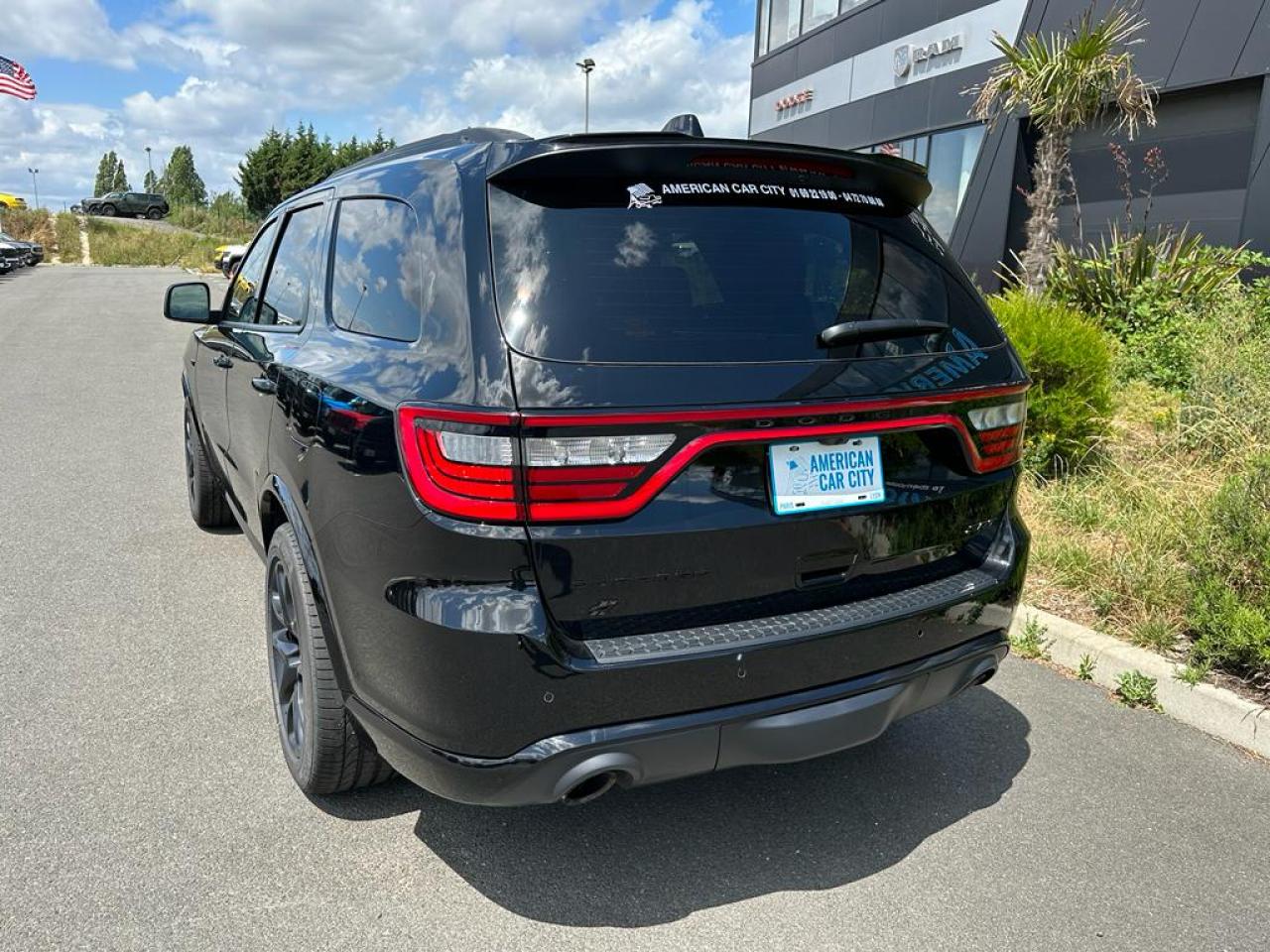 DODGE DURANGO V8 6.4L SRT392