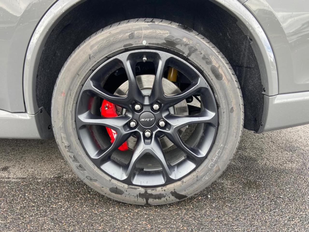 DODGE DURANGO V8 6.4L SRT392