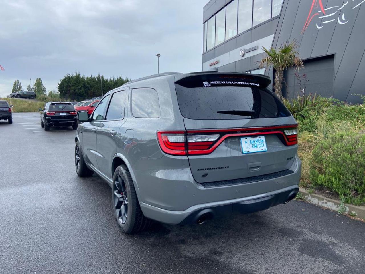DODGE DURANGO V8 6.4L SRT392