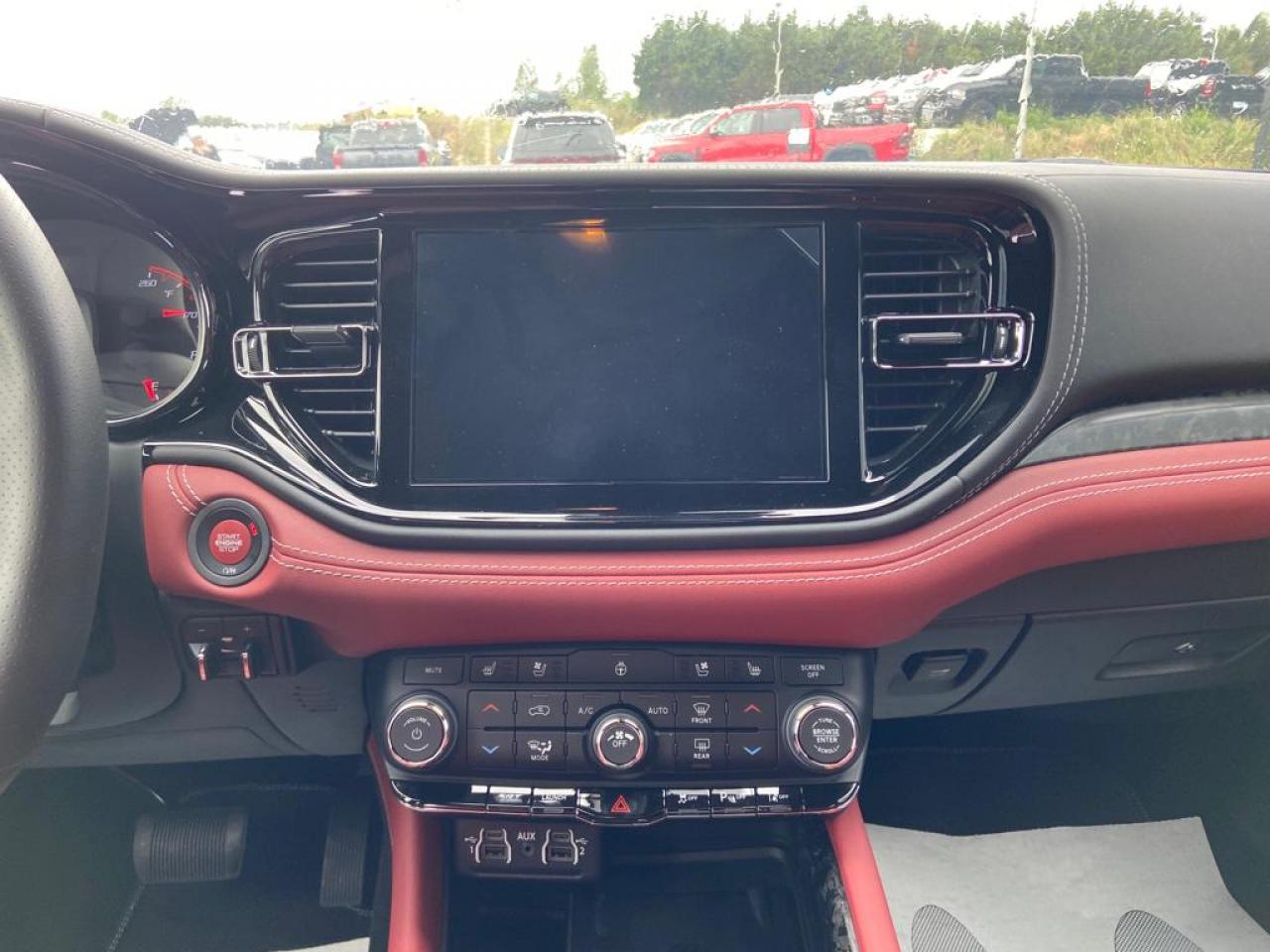 DODGE DURANGO V8 6.4L SRT392