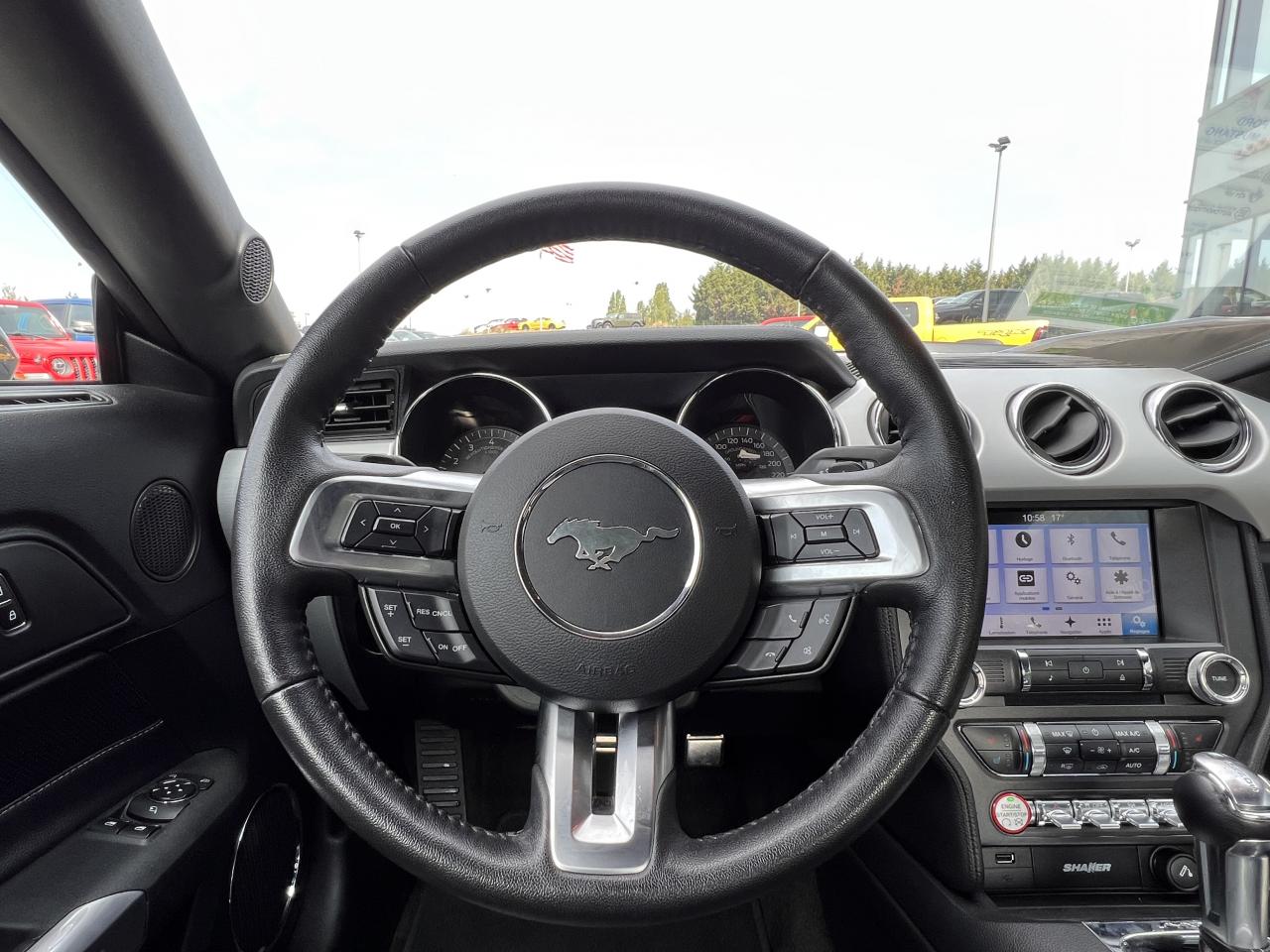 FORD MUSTANG GT fastback V8 5.0L