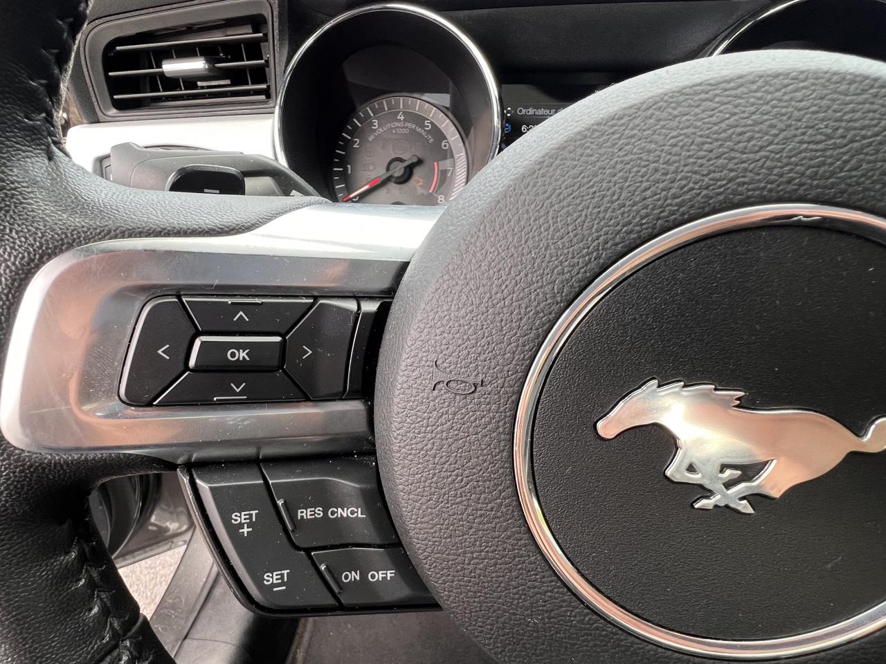 FORD MUSTANG GT fastback V8 5.0L