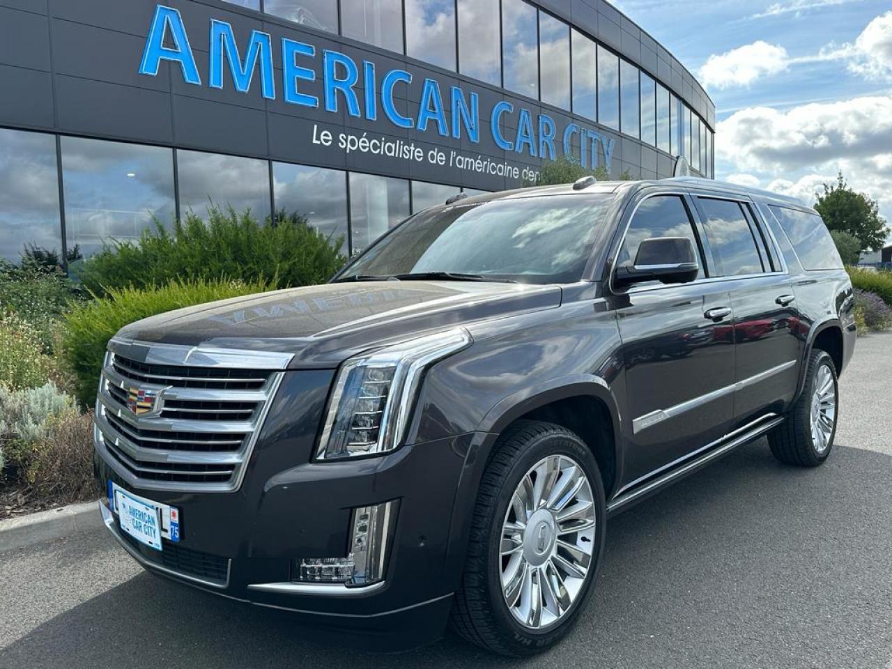 CADILLAC ESCALADE ESV Platinum V8 6.2L