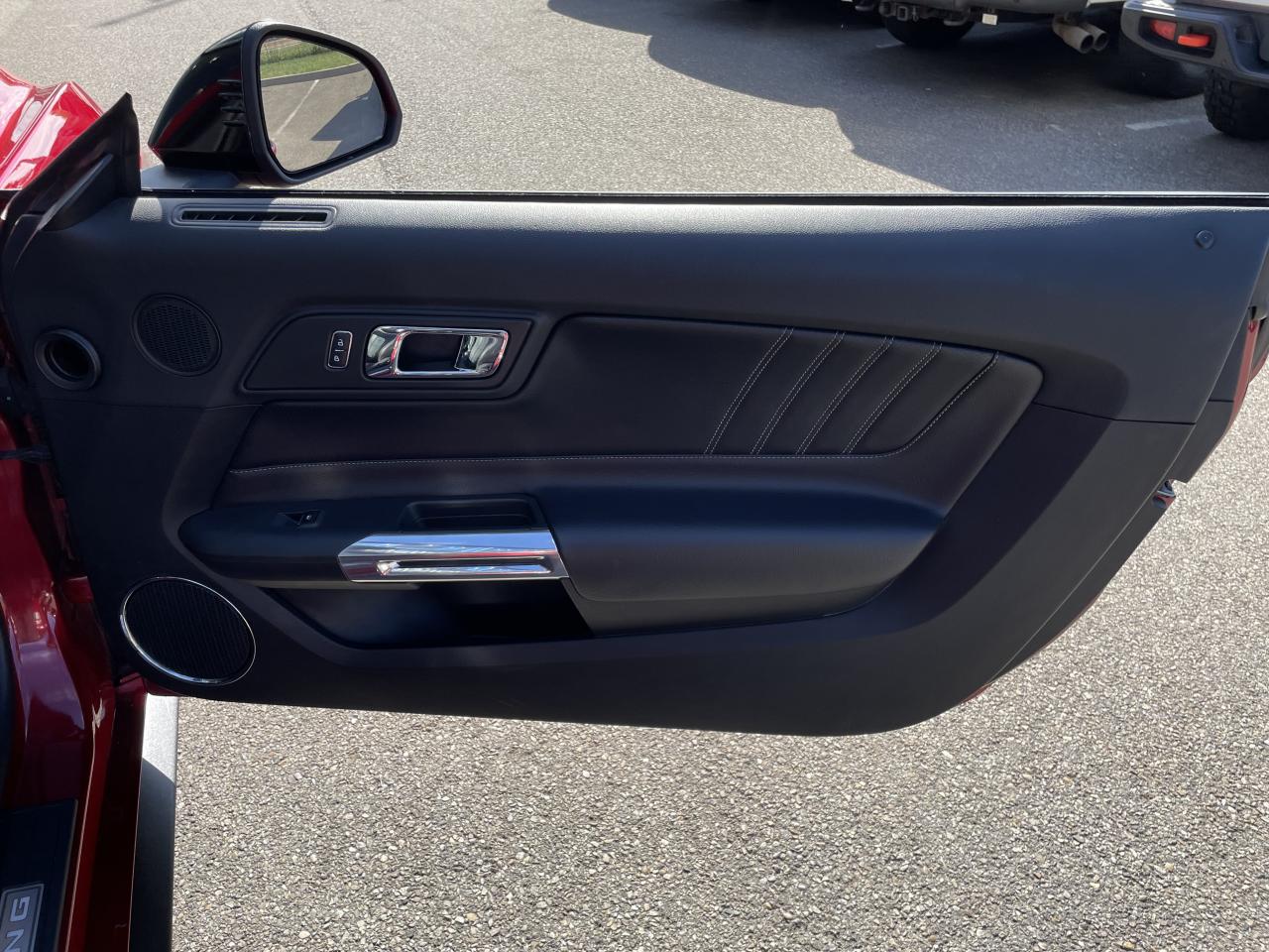 FORD MUSTANG GT CABRIOLET V8 5.0L BVA