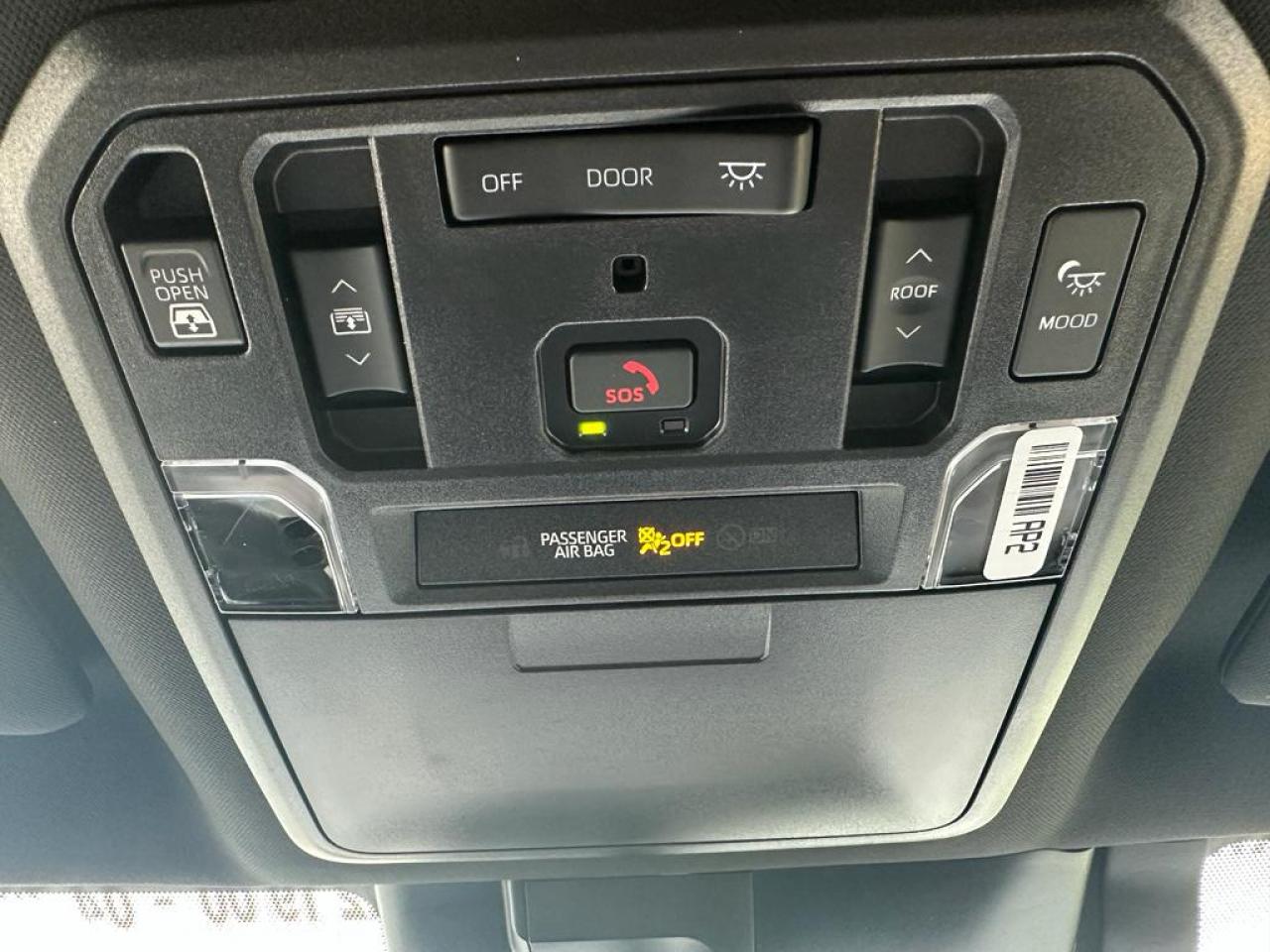 TOYOTA TUNDRA Crewmax PLATINUM HYBRID