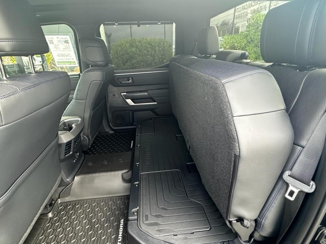 TOYOTA TUNDRA Crewmax PLATINUM HYBRID