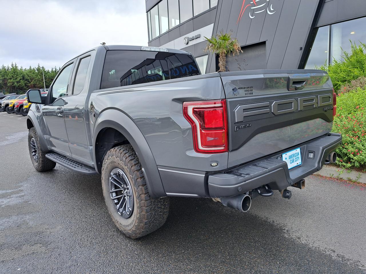 FORD F150 RAPTOR SUPERCAB