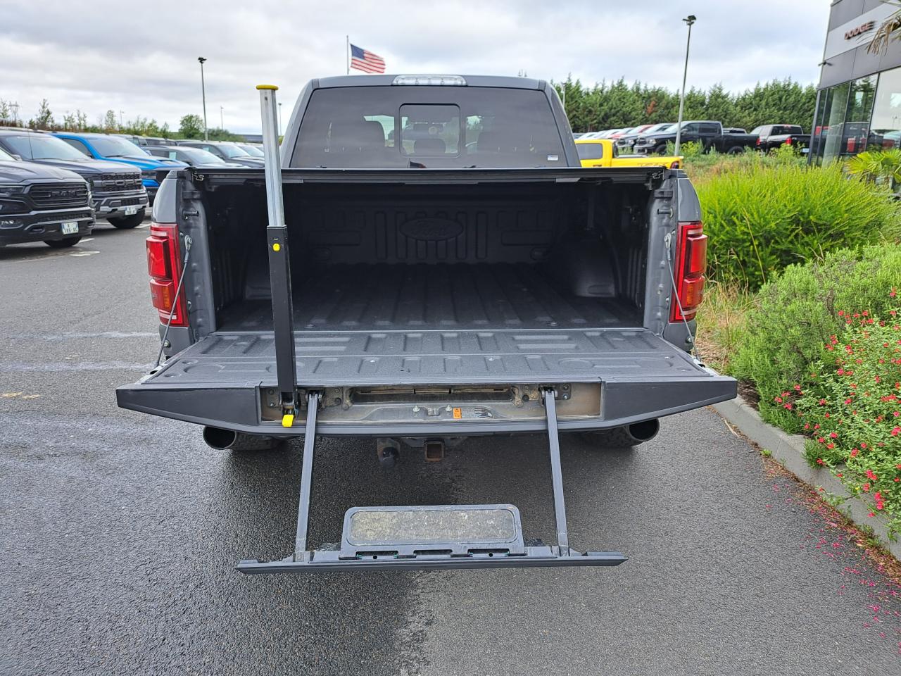 FORD F150 RAPTOR SUPERCAB