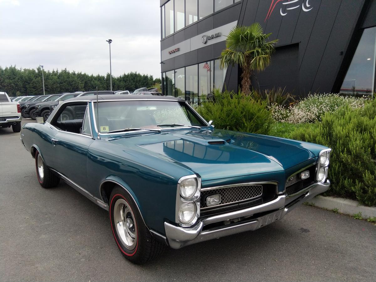 PONTIAC GTO V8 6.6 litres, BOITE 4, matching numbers