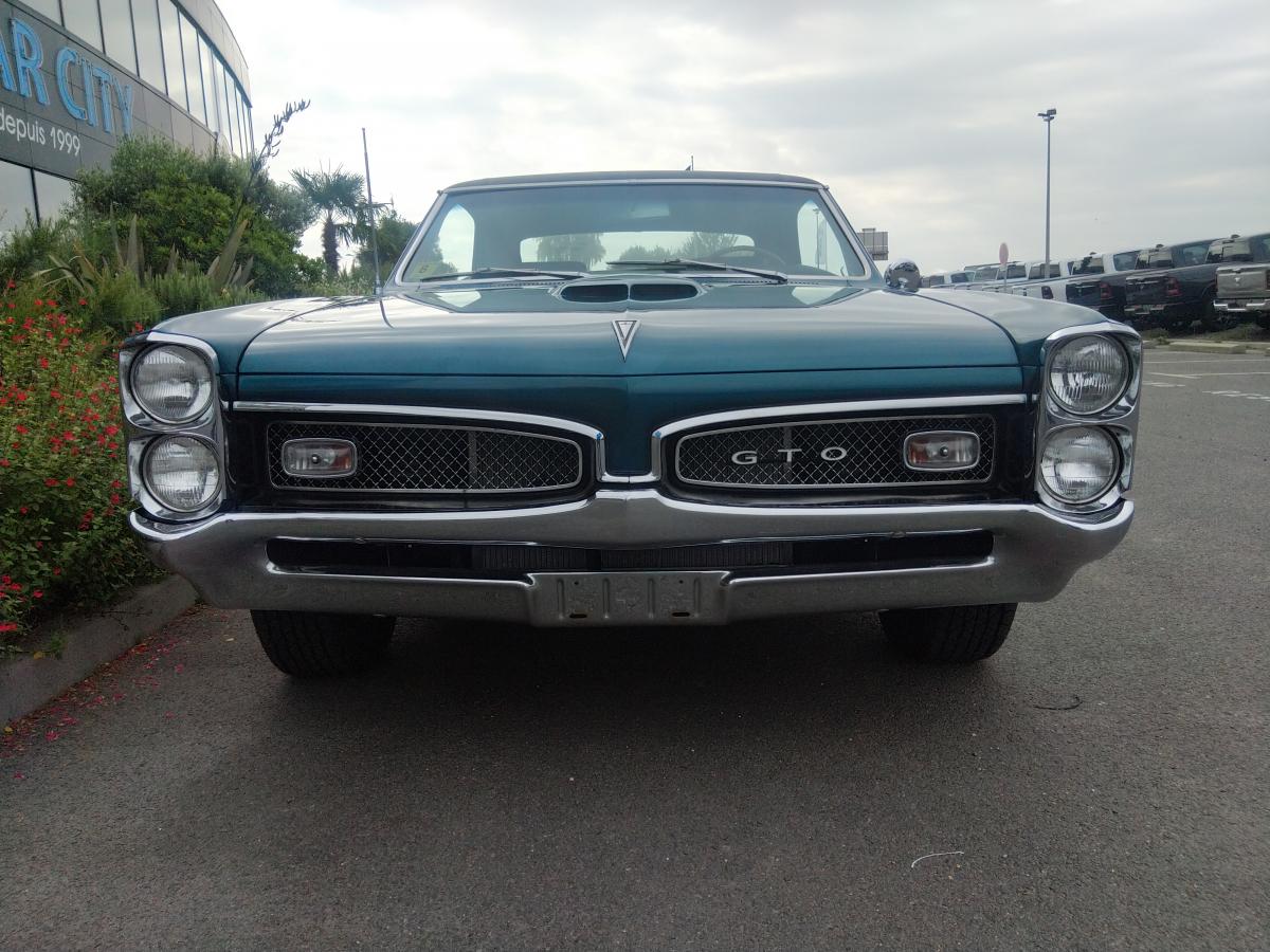 PONTIAC GTO V8 6.6 litres, BOITE 4, matching numbers
