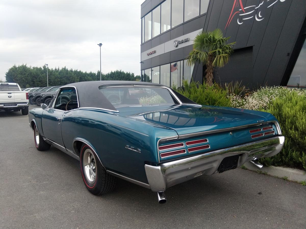 PONTIAC GTO V8 6.6 litres, BOITE 4, matching numbers