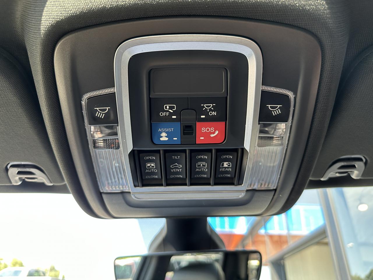 DODGE RAM 1500 CREW CAB REBEL