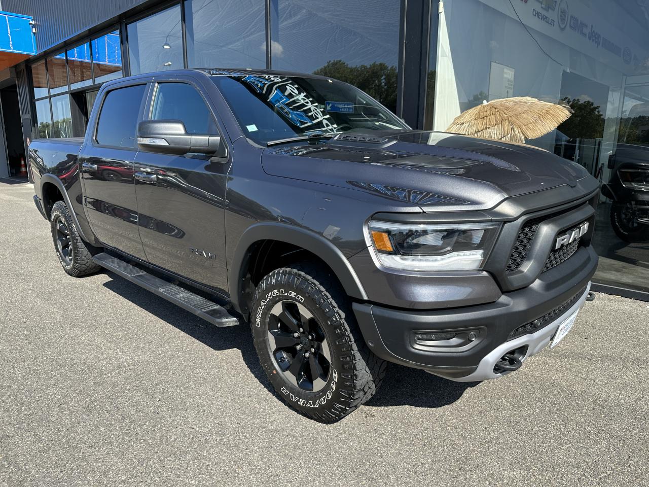 DODGE RAM 1500 CREW CAB REBEL