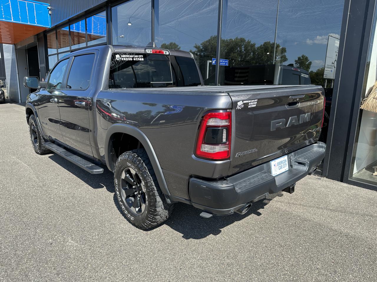 DODGE RAM 1500 CREW CAB REBEL
