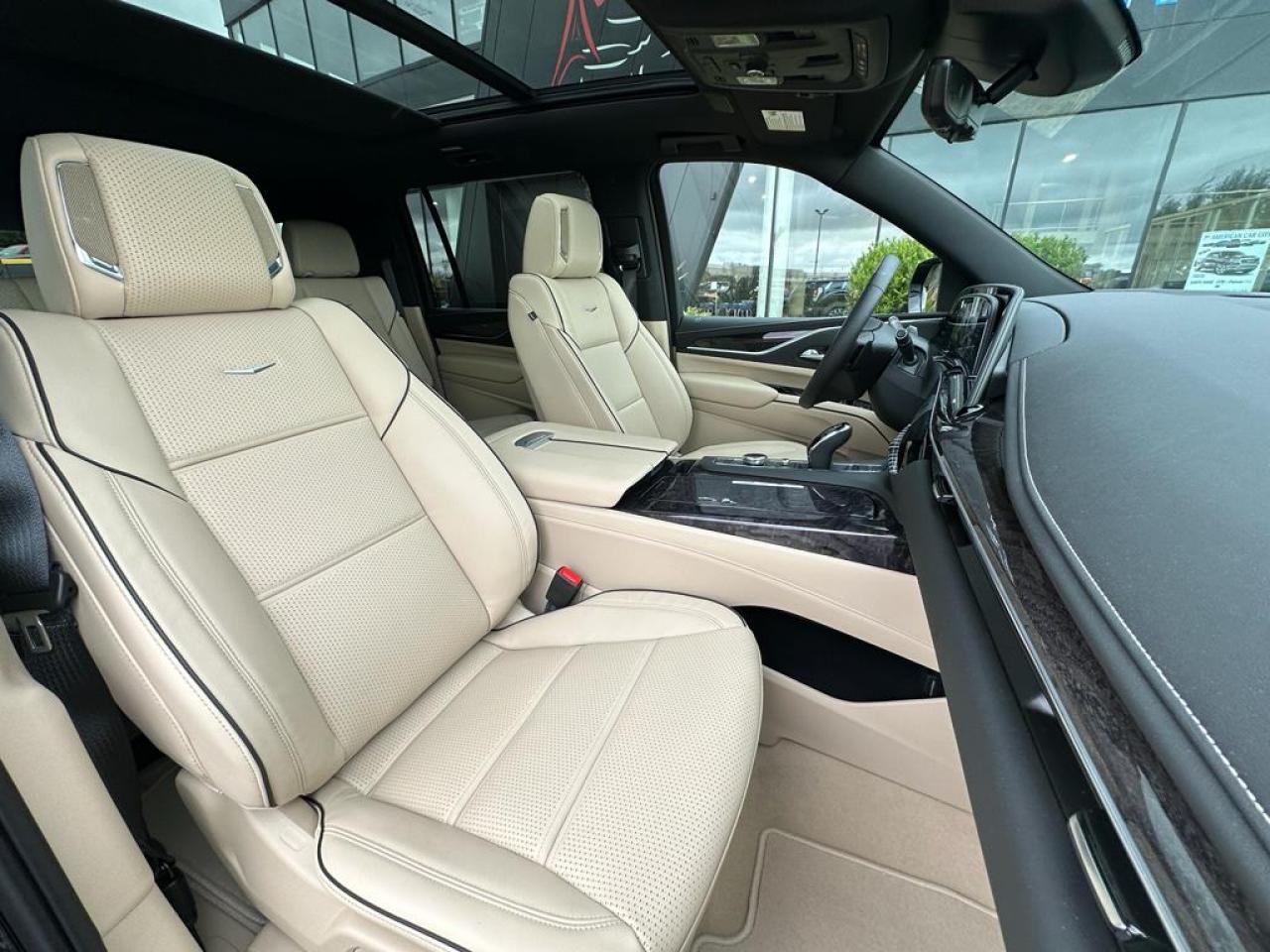 CADILLAC ESCALADE ESV Premium Luxury V8 6.2L