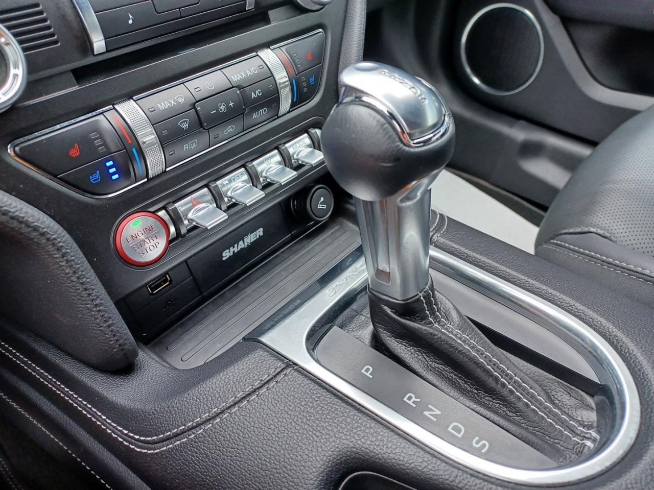 FORD MUSTANG GT CABRIOLET V8 5.0L BVA10