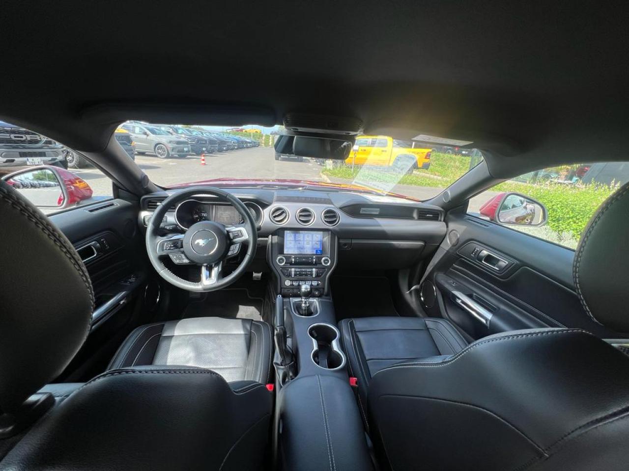 FORD MUSTANG GT V8 5.0L BVM