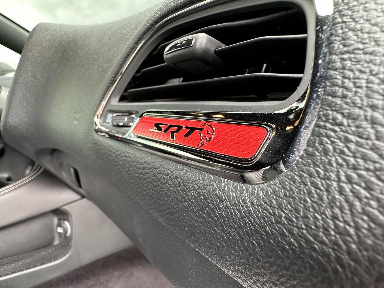 DODGE CHALLENGER SRT HELLCAT V8 6,2L SUPERCHARGED
