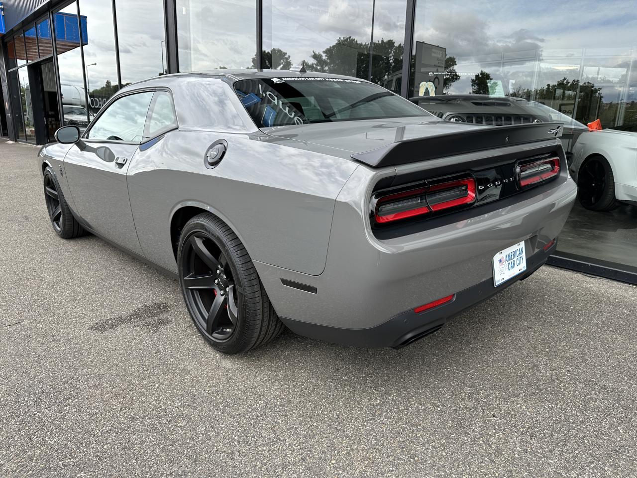 DODGE CHALLENGER SRT HELLCAT V8 6,2L SUPERCHARGED
