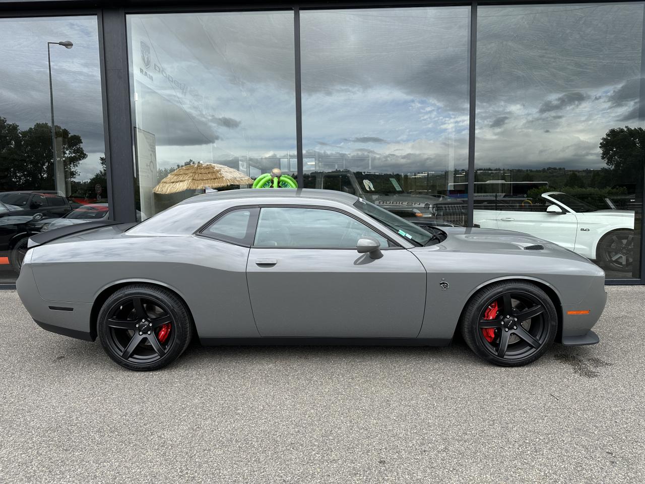 DODGE CHALLENGER SRT HELLCAT V8 6,2L SUPERCHARGED