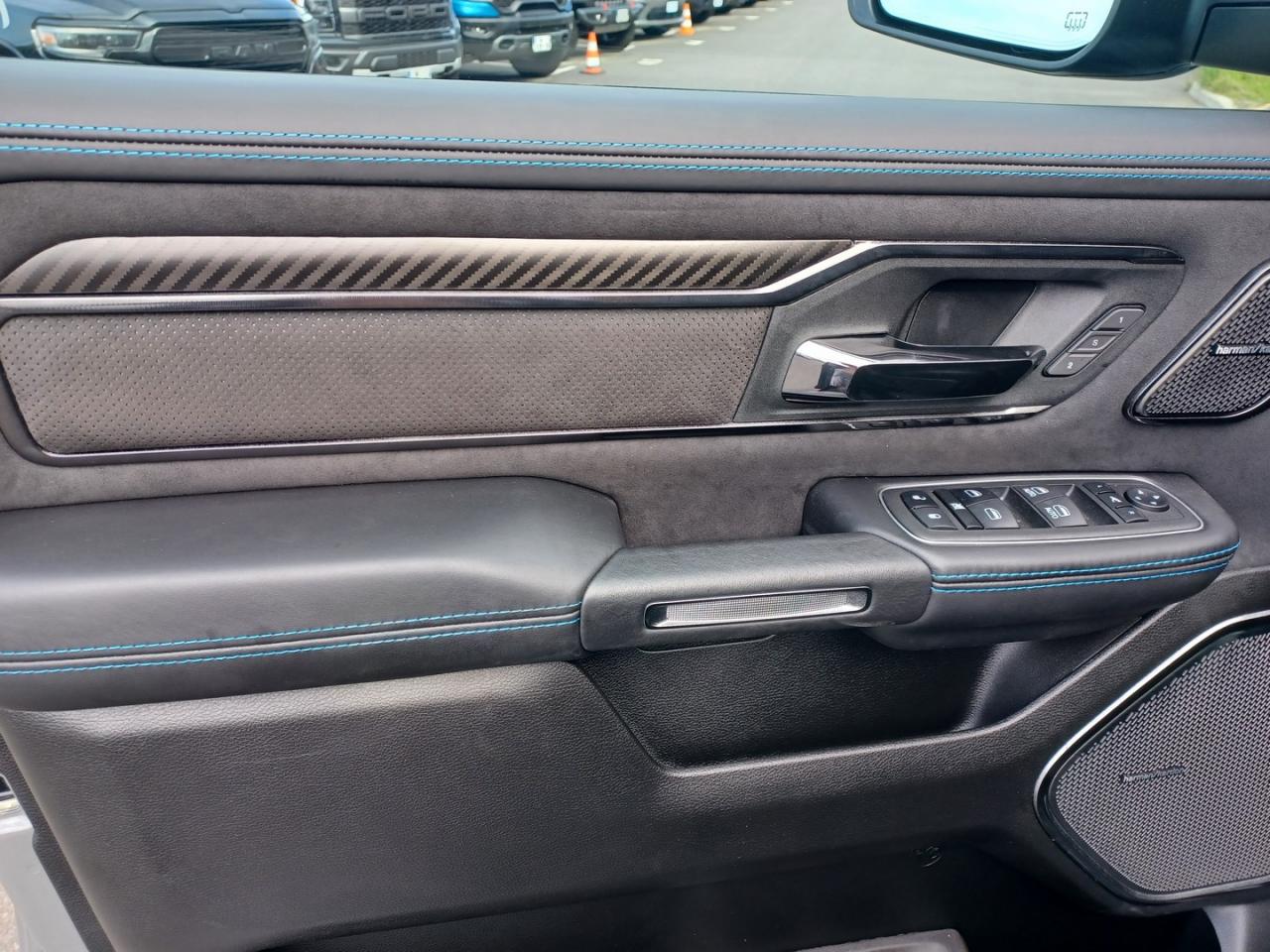 DODGE RAM TRX LUNAR edition V8 6.2L