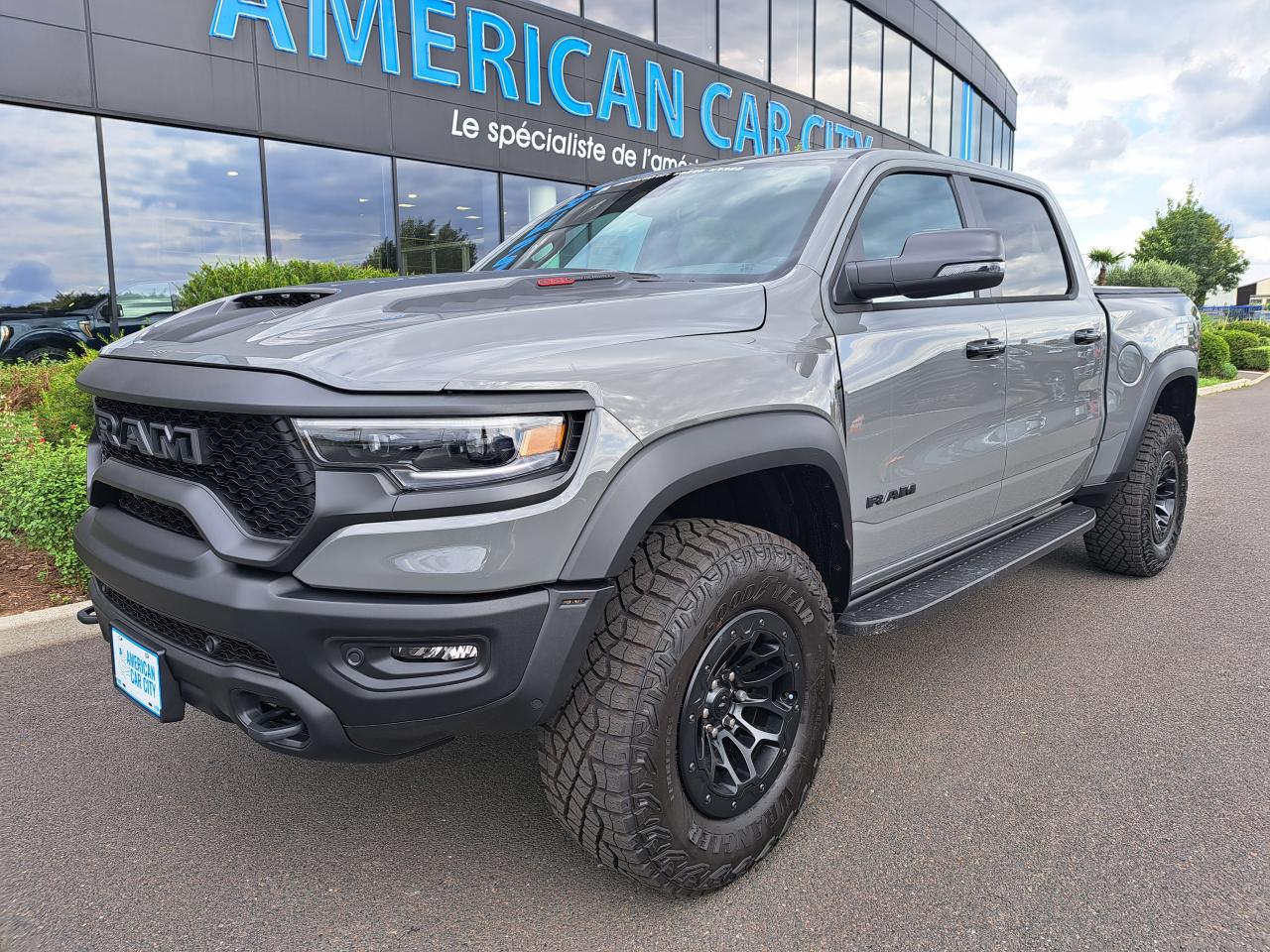 DODGE RAM TRX LUNAR edition V8 6.2L