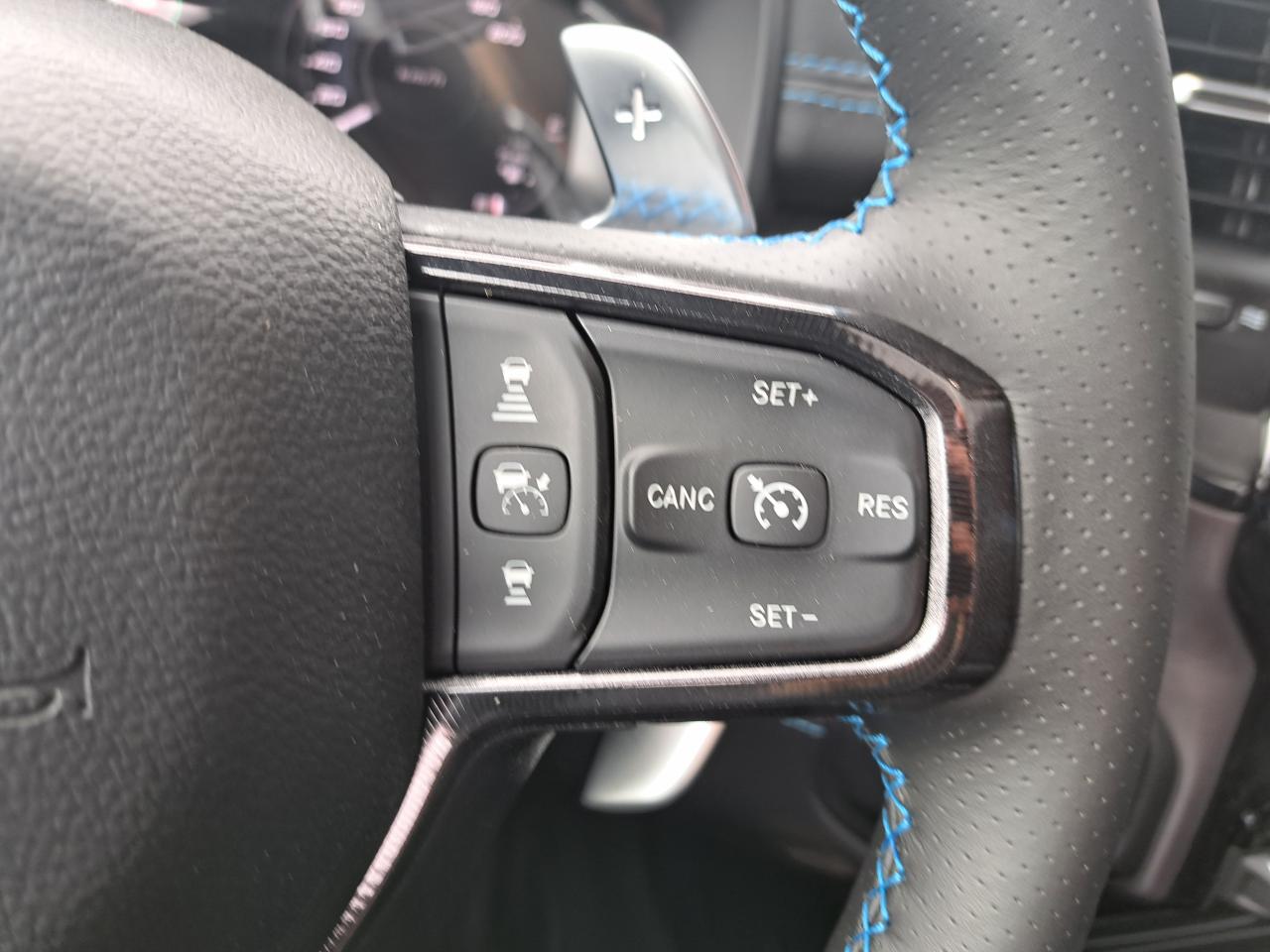 DODGE RAM TRX LUNAR edition V8 6.2L