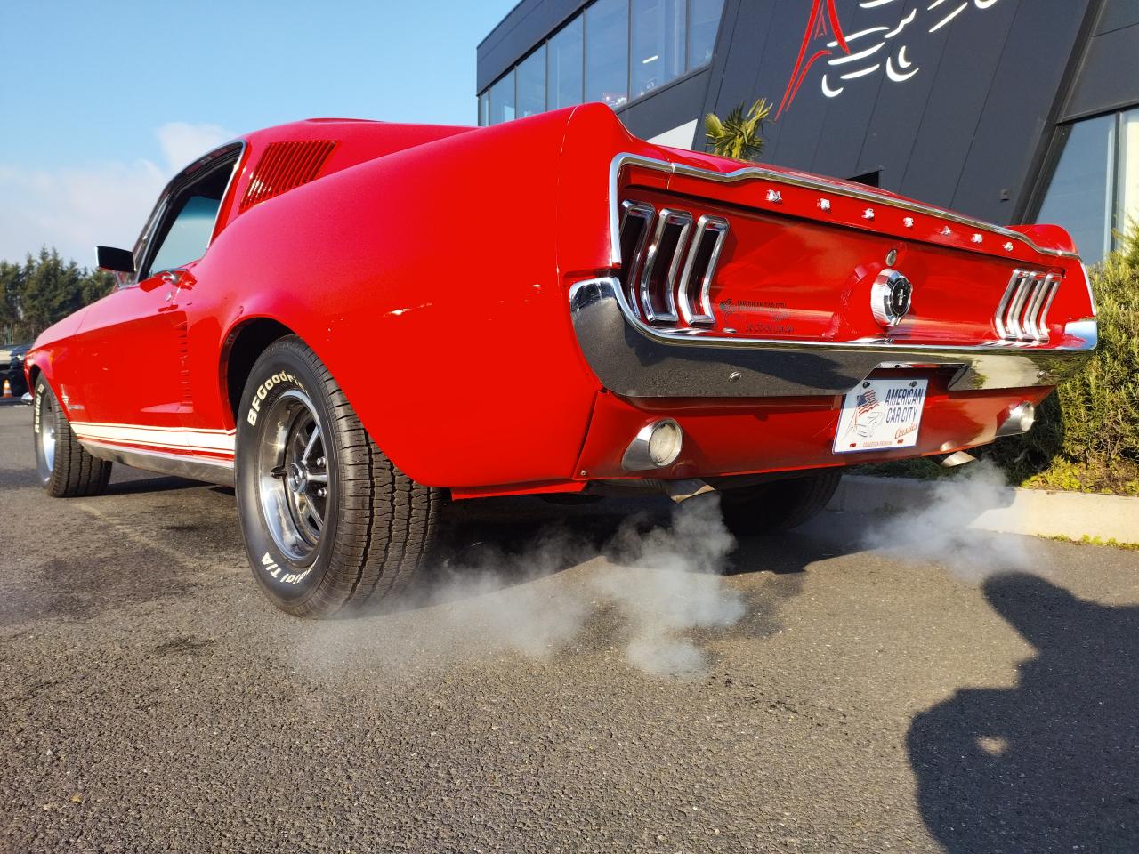 FORD MUSTANG 289 Fastback EN RESTAURATION CHEZ NOUS