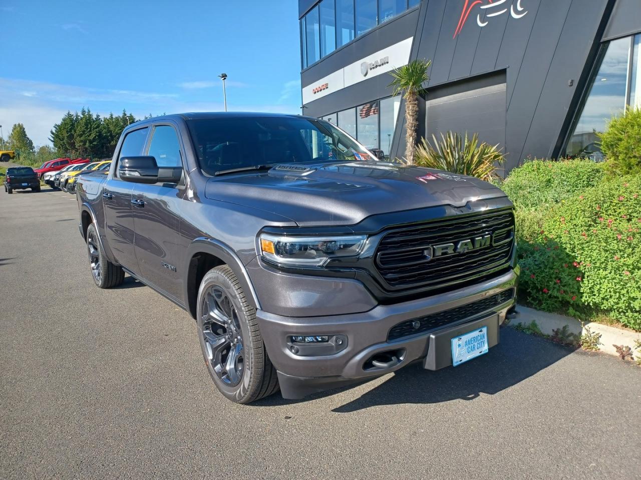 DODGE RAM 1500 CREW LIMITED NIGHT EDITION RAMBOX