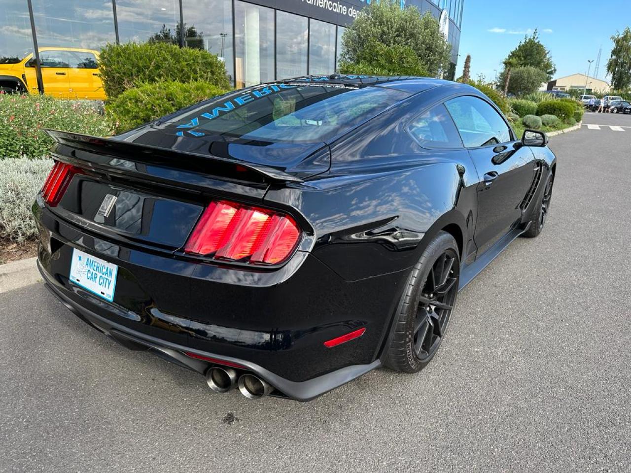 FORD MUSTANG SHELBY GT350 5.2L V8