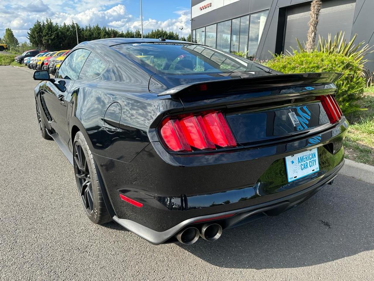 FORD MUSTANG SHELBY GT350 5.2L V8