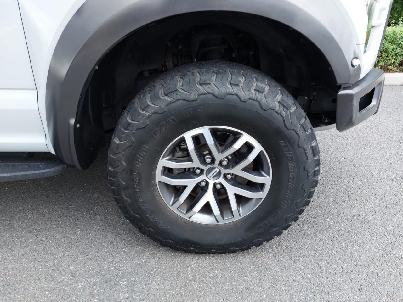 FORD F150 RAPTOR SUPERCAB