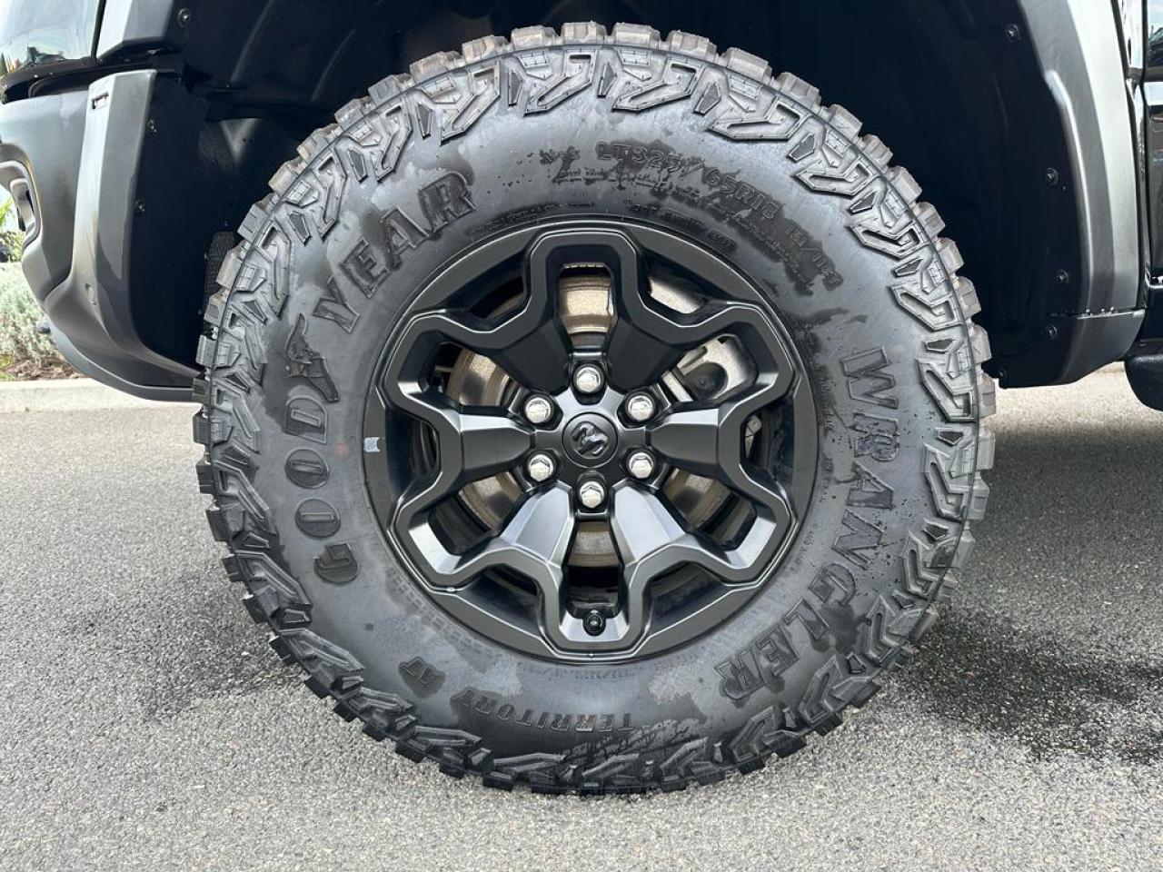 DODGE RAM TRX 6.2L V8