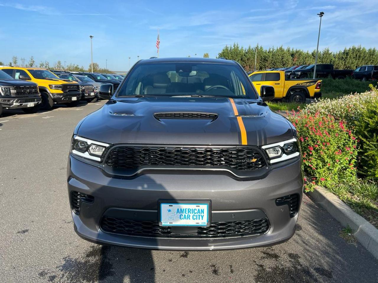 DODGE DURANGO R/T Hemi Orange Supertrack Plus