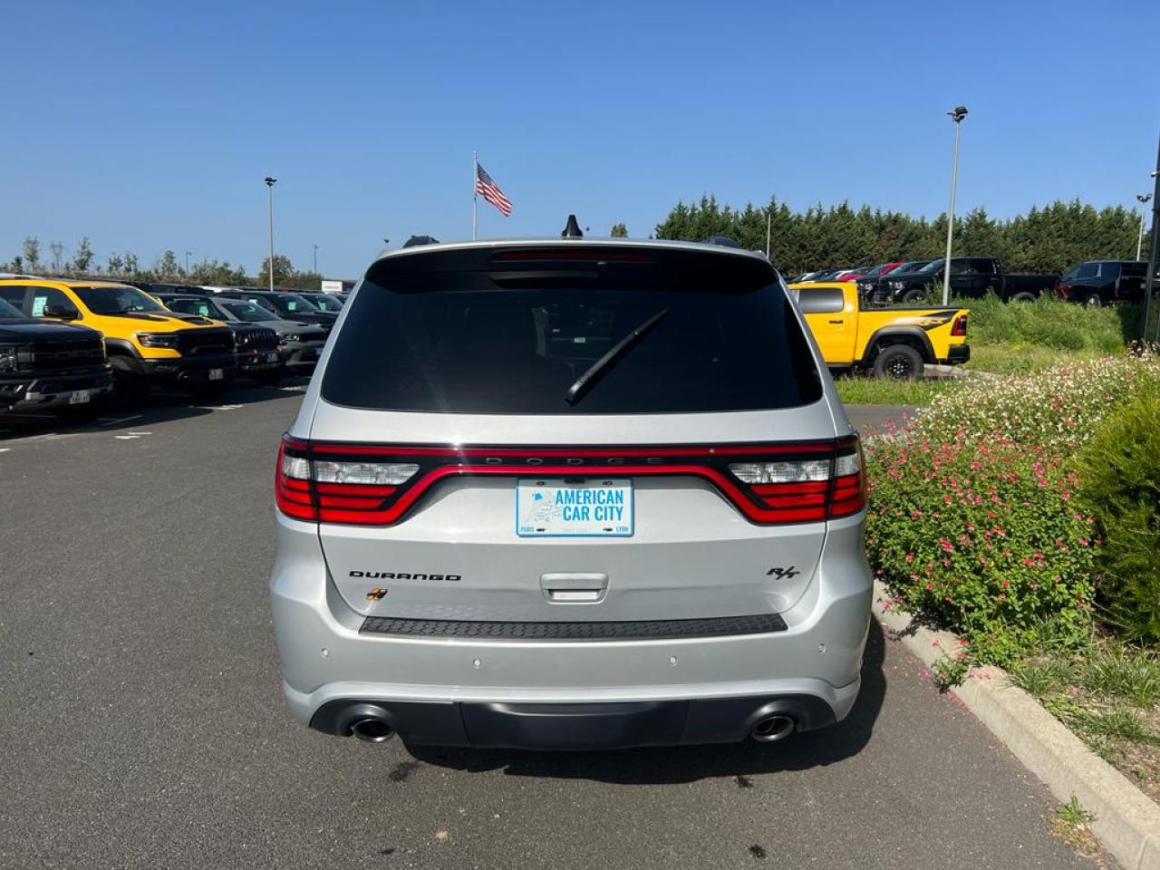 DODGE DURANGO R/T Hemi Orange Supertrack Plus