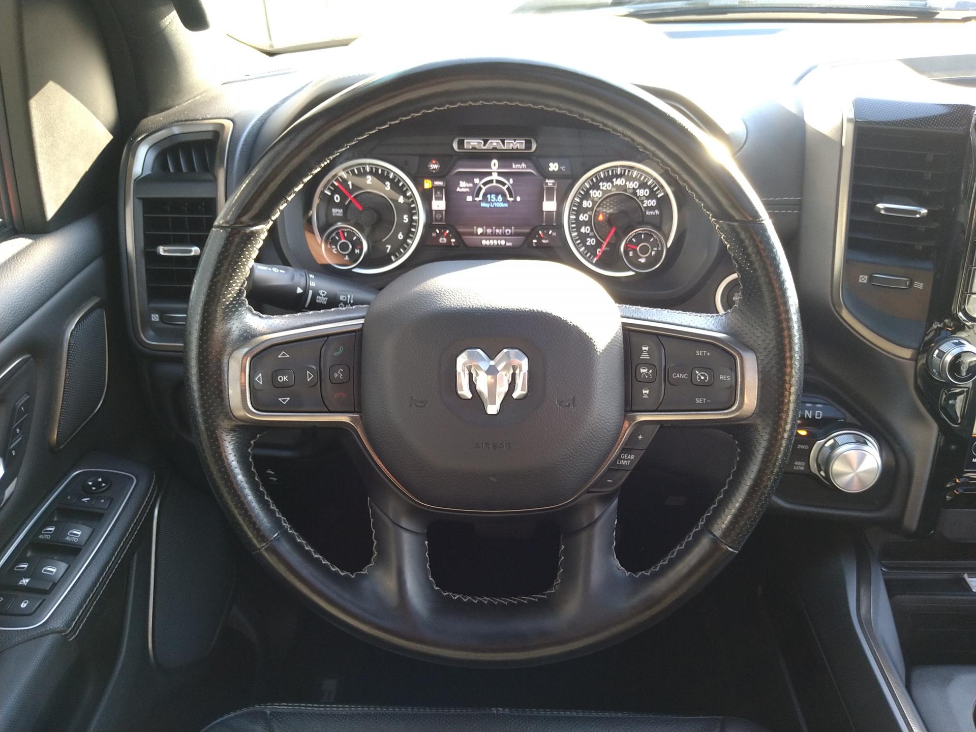 DODGE RAM 1500 CREW SPORT NIGHT EDITION