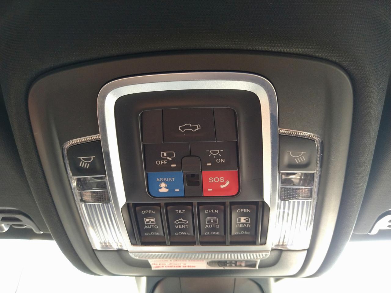 DODGE RAM 1500 CREW SPORT NIGHT EDITION