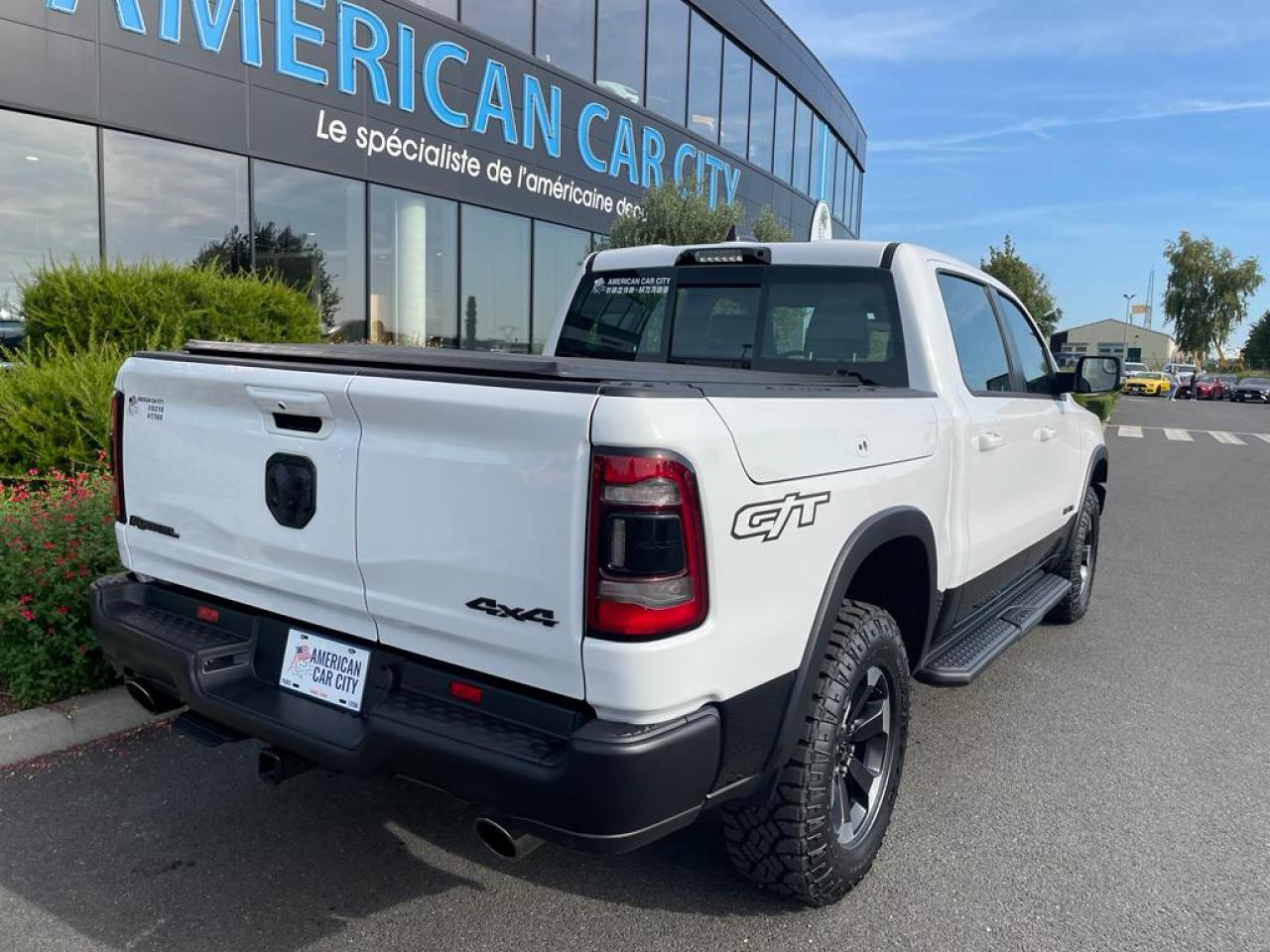 DODGE RAM 1500 CREW REBEL G/T AIR RAMBOX